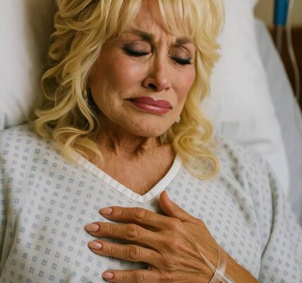 SAD NEWS: 20 Minutes Ago, Dolly Parton Informed Her Aunt About Her Current Condition — Crying Alone on a Hospital Bed, Battling Fever Reaction