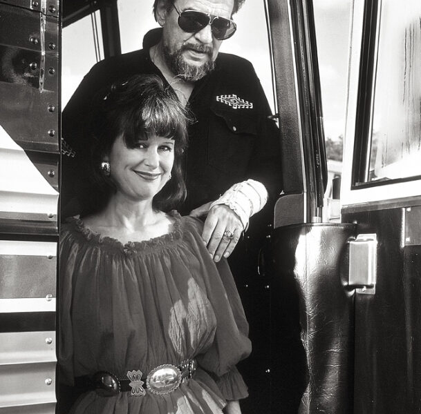 Suspicious Minds: The Song That Said Too Much? Inside the Tension Behind Waylon Jennings and Jessi Colter’s Duet