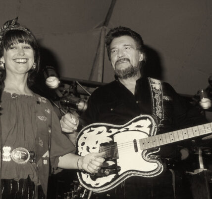 Where Would I Be Without You: The Hidden Drama Behind Waylon Jennings’ Heartfelt Ballad