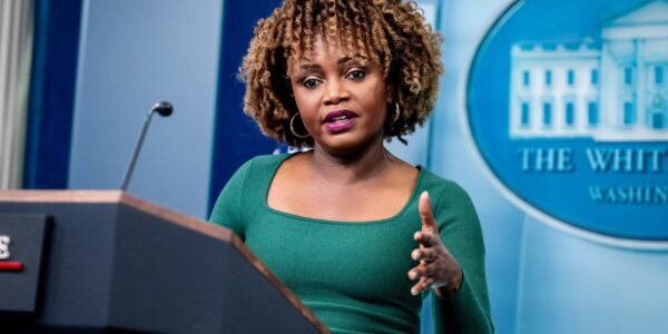 Silence Turns to Sparks: Karine Jean-Pierre’s Springfield Showdown Leaves White House Room Stunned