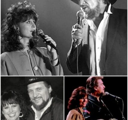 In a moving and emotional statement that has stirred the hearts of country music fans everywhere, Jessi Colter — the legendary singer-songwriter and widow of outlaw icon Waylon Jennings — has broken her silence with a message that brought many to tears. Speaking from her home in Arizona, the 80-year-old artist opened up about her current health, the legacy she carries, and a promise she now feels ready to honor. 💬 “I’ve kept my thoughts to myself for a long time,” Jessi shared. “But today, I feel it's time to speak… not for me, but for Waylon. For love. For the years that have passed.”