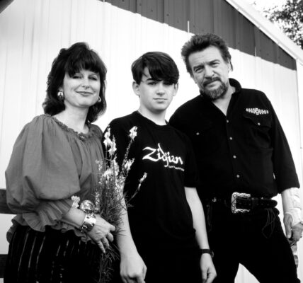 Jessi Colter at 81 — The Quiet Comeback That No One Saw Coming