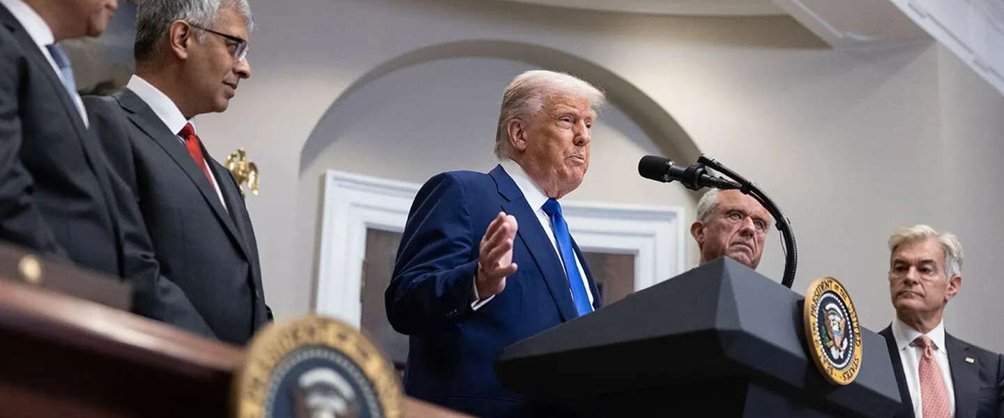 Breaking News: $2,400 Will Be the Number US Households Will Get From Trump's Tax Refunds