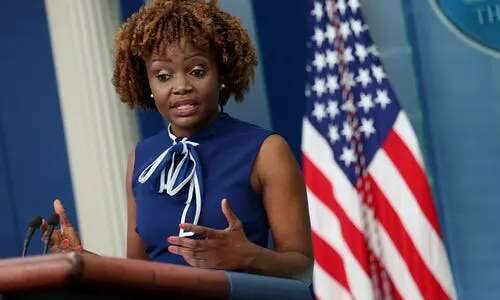 “Seriously?”: Karine Jean-Pierre’s Mocking Laughter at Peter Doocy Sparks Media Firestorm