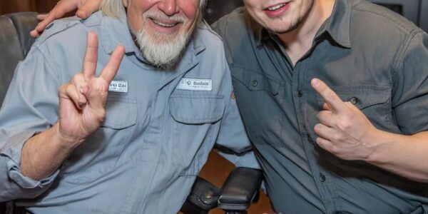 🎉 SHOCK SURPRISE: Elon Musk Throws Epic Birthday Bash for 60-Year Employee! In a rare emotional moment, Musk honored his longest-serving staffer with a surprise celebration filled with tears, laughter, and legacy. Loyalty like this deserves the spotlight!