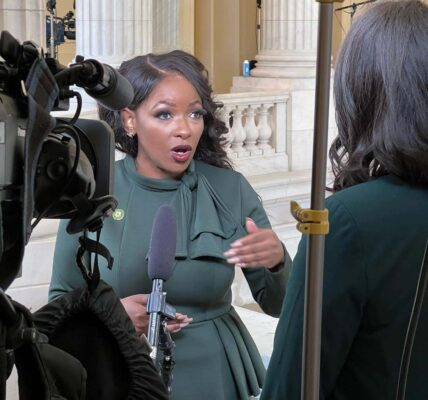 BREAKING: Jasmine Crockett's Explosive Interview Clapback Sends Shockwaves Through Washington