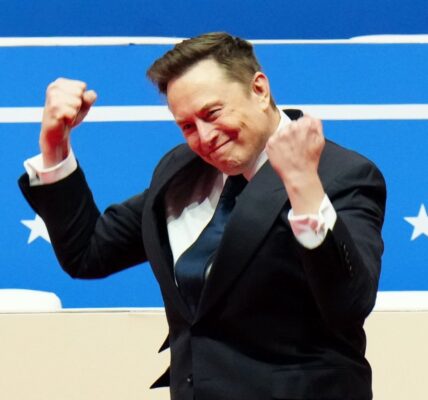 Electric car maker Tesla has approved awarding CEO Elon Musk 96 million shares, in a bid to keep the billionaire at the helm of the company.