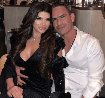 GOOD NEWS: Luis Ruelas gave his wife Teresa Giudice a gift worth nearly $1 million after the couple officially welcomed a new member after discovering they were 10 weeks pregnant. The baby's gender and the true value of the gift were revealed by him, leaving everyone surprised and open-mouthed...