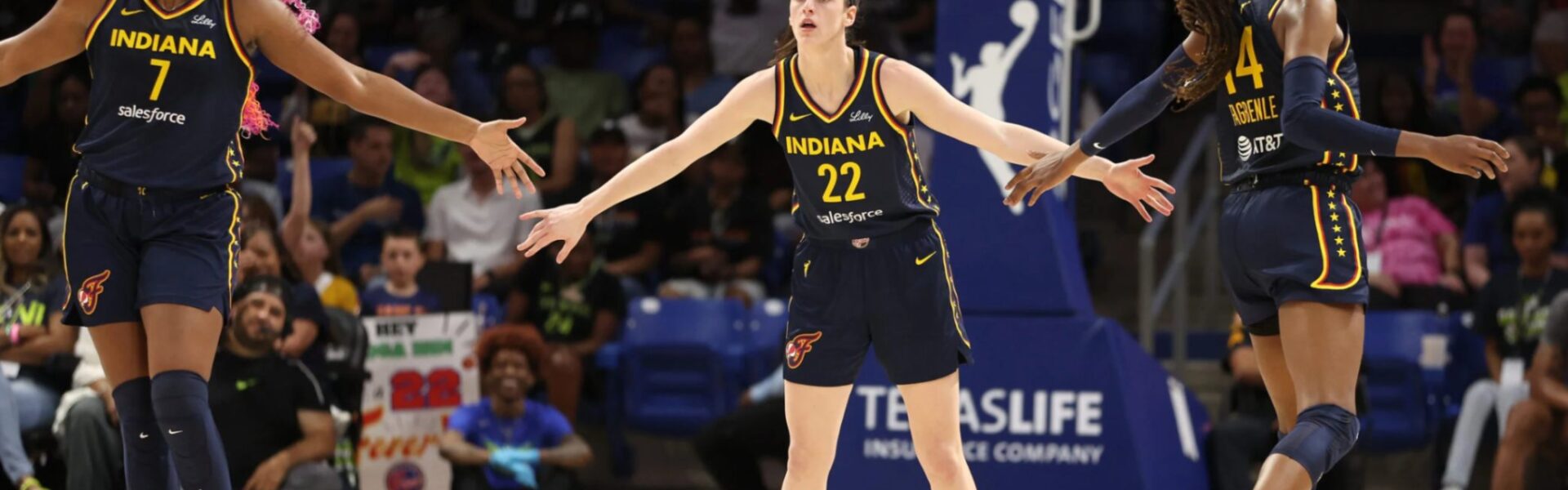 “Enough Is Enough!” – Sophie Cunningham’s Explosive Defense of Caitlin Clark Sends WNBA Into Meltdown