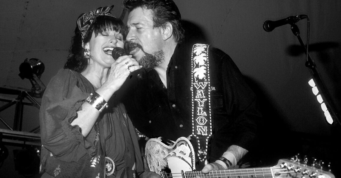 The Untold Truth Behind Jessi Colter & Waylon Jennings’ “Storms Never Last” — A Love Song Forged in Fire