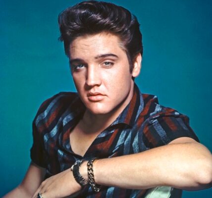 Disturbing Details Found In Elvis Presley's Postmortem Report