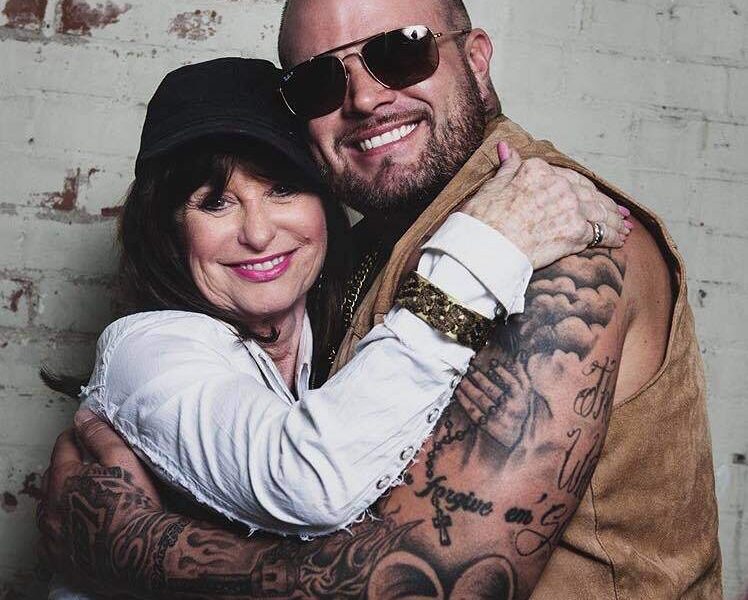 "Ace In The Hole" by Brianna Harness & Struggle Jennings ft. Jessi Colter & Jenni Eddy Jennings: A Powerful Tribute to Outlaw Country Legacy