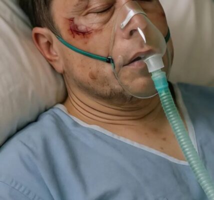 "🚨New Update: Elon Musk Brutally Attacked Just 15 Minutes Ago — Doctors Monitor Billionaire Entrepreneur Is Now in Critical Condition After New Announcement...