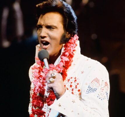 “From Karate Kicks to Rhinestone Glory: The Untold Story Behind Elvis Presley’s Jumpsuits – How a Bold Fashion Gamble Became the King’s Ultimate Stage Weapon, Why His Tailor Protected His Masculinity at All Costs, and the Hidden Symbolism Sewn into Every Stitch”