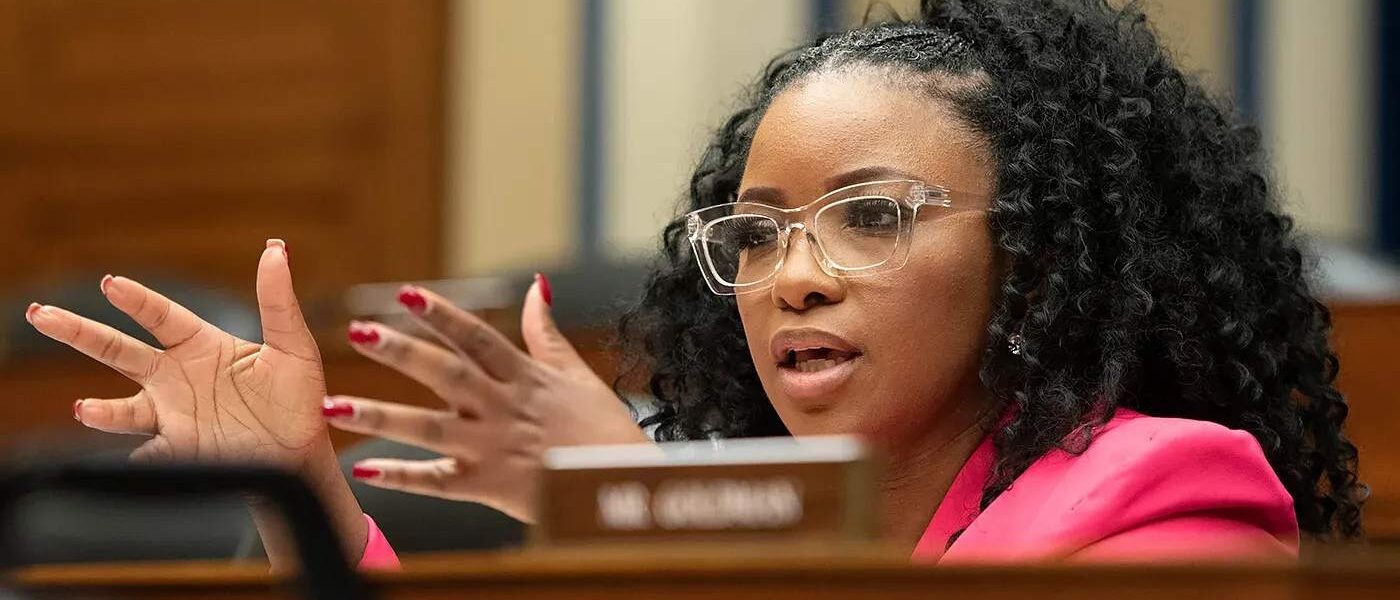 “Texas Isn’t for Sale”: Jasmine Crockett’s Explosive Showdown with Trump Over Gerrymandering