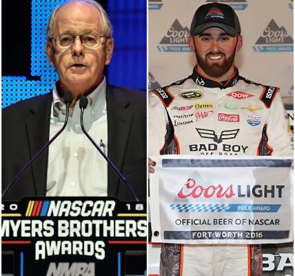 NASCAR CEO Jim France shocked everyone when he broke his silence, announcing that a formal request had been made to review Austin Dillon’s results after several drivers accused him of using doping before the race. France called for a doping test to restore fairness to the competition. The response from Austin Dillon left fellow drivers speechless, and fans were left in utter shock!