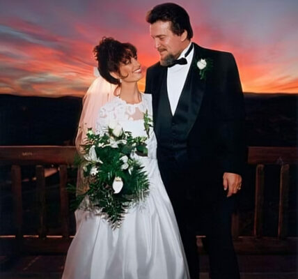“I’m Not Lisa” – The Timeless Country Anthem That Defined Jessi Colter and Waylon Jennings’ Legacy