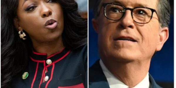 “That Was a Stupid Question!” – Lisa Kudrow’s Savage Impersonation of Rep. Jasmine Crockett Has the Internet Divided