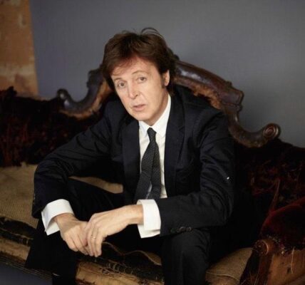 Paul McCartney and “Lonesome Town”: A Journey into the Heart of Melancholy