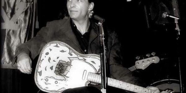 Waylon Jennings and Me and Bobby McGee: A Country Outlaw’s Spin on a Timeless Classic