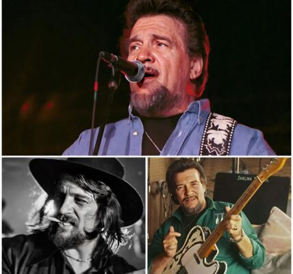 Waylon Jennings’ Gritty Take on “Midnight Rider”: A Rebel’s Anthem
