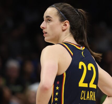 Caitlin Clark in Tears: The Civil Rights Storm Brewing That Could Shatter the WNBA