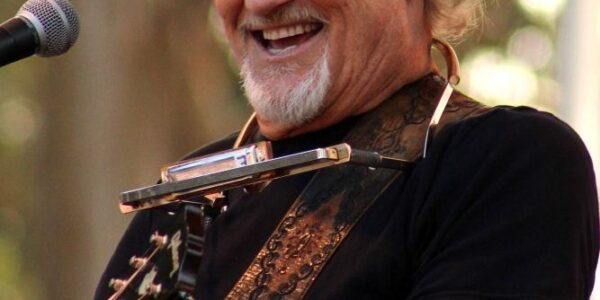 Kris Kristofferson, The Highwaymen, and the Immortal Journey of “Me and Bobby McGee”