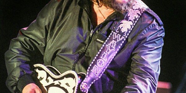 Waylon Jennings and “Brown Eyed Handsome Man”: Breathing Outlaw Fire into a Rock & Roll Classic