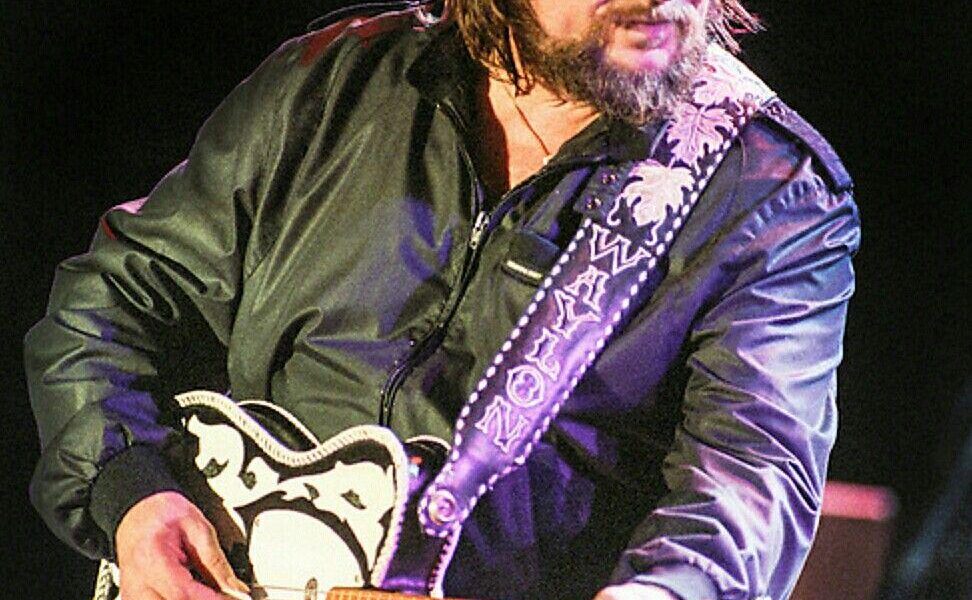 Waylon Jennings and “Brown Eyed Handsome Man”: Breathing Outlaw Fire into a Rock & Roll Classic