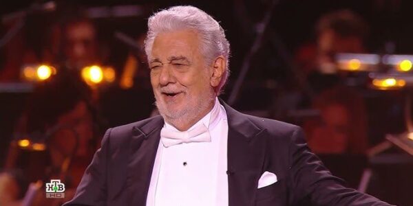 Plácido Domingo and the Eternal Fire of “Granada” by Agustín Lara
