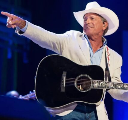 At 73, country music legend George Strait has officially been named a 2025 Kennedy Center Honoree!