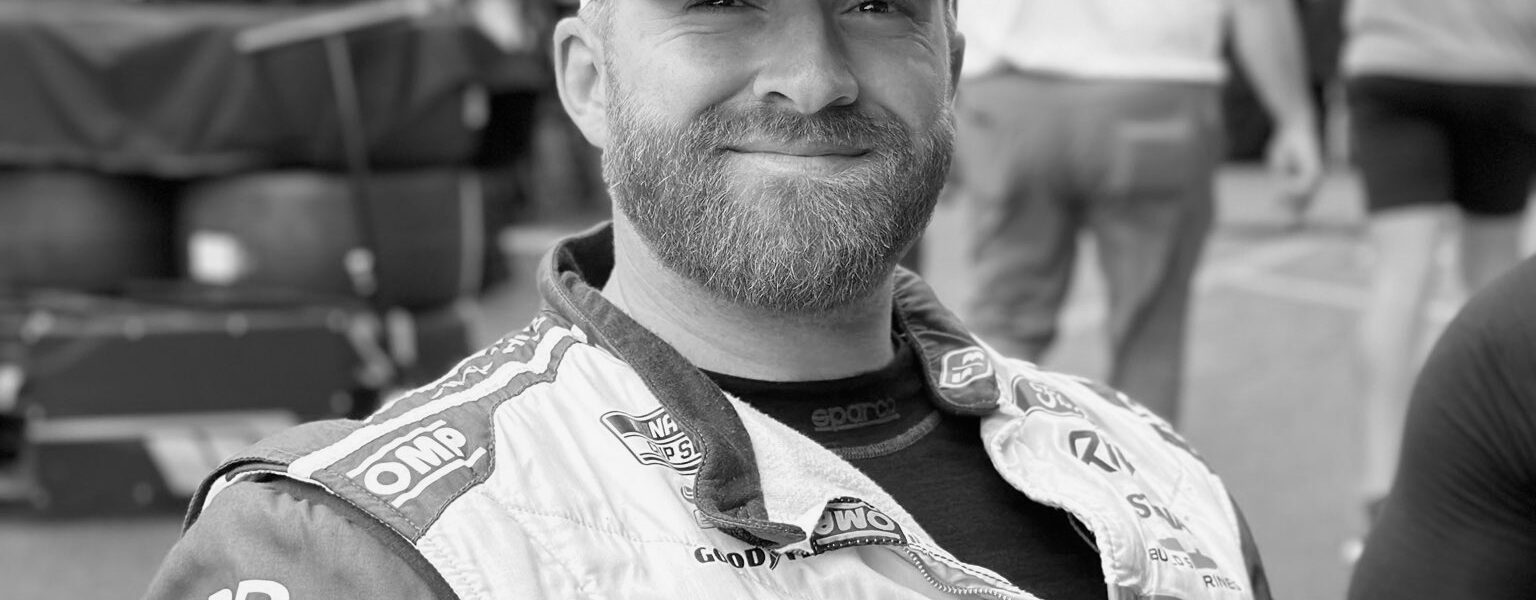 “RIP”: FOX Broadcaster & Fans Unite to Bid Farewell to NASCAR’s Unsung Hero at 35