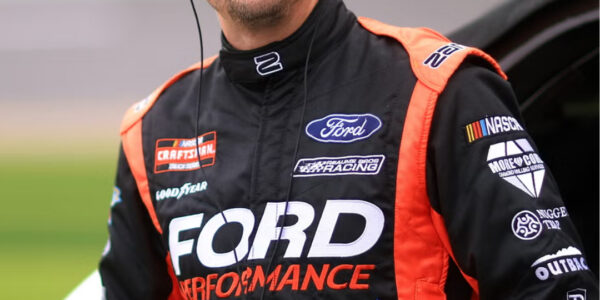 "Although I'm sad to miss the races, I hope it doesn't get any worse" - Frankie Muniz declares his career in shock after a painful fall and its consequences on his career...