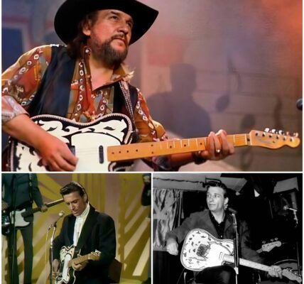 Waylon Jennings' Heartfelt Rendition of "Waltz Across Texas" Brings a Timeless Love Song Home