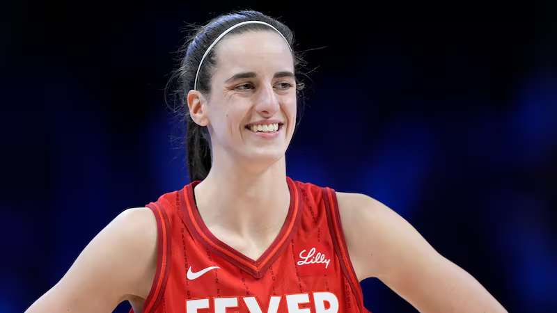 Caitlin Clark’s Heartbreaking Statement on Lexie Hull’s Injury Sparks Emotional Debate Across WNBA