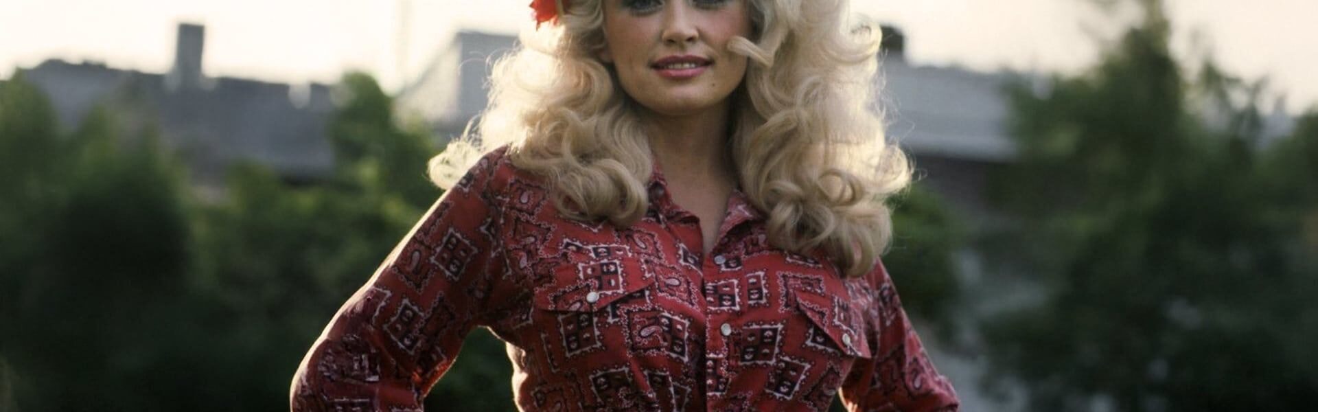 Dolly Parton’s “How Great Thou Art” – A Full Narrative Retelling