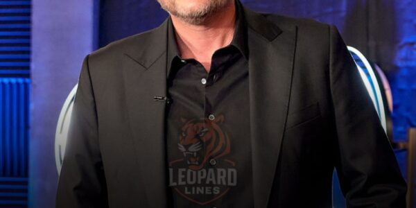 BREAKING NEWS: Singer Blake Shelton will be the opening act for the Cincinnati Bengals vs Cleveland Browns game after rehearsal photos revealed he's a die-hard Bengals fan.