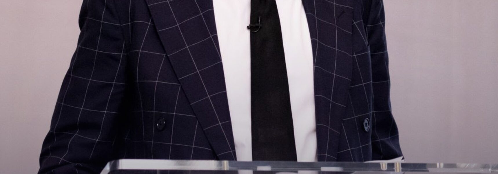 GOOD NEWS 💥: Stan Kroenke Announces $5 Ticket Day at Arrowhead Stadium — Thousands of Low-Income Families Will See Rams vs. Texans for the First Time ❤️🔥