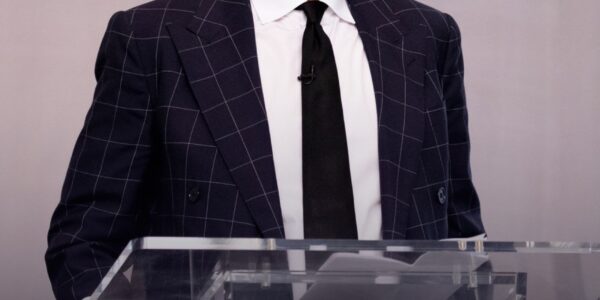 GOOD NEWS 💥: Stan Kroenke Announces $5 Ticket Day at Arrowhead Stadium — Thousands of Low-Income Families Will See Rams vs. Texans for the First Time ❤️🔥