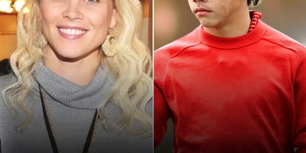 Tiger Woods's Ex Elin Nordegren Makes Son Charlie Emotional With 'Special' Gesture Amidst His Latest Setback