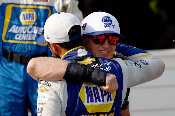 Bill Elliott Predicts “One of Chase’s Greatest Seasons Ever” as NASCAR Star Pushes Training to New Limits: "I'm going to make a prediction. You're going to see one of the best seasons Chase Elliott has ever had. Chase is in incredible form. I've been watching him train..."