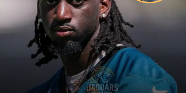 NFL Drama Unfolds: Rising defensive star Brian Thomas Jr. appeared to have "transformed his career" after securing a monumental contract worth $47 million with the Jacksonville Jaguars. However, the shocking reality hit hard when, after taxes, Thomas was left with only $25 million in hand. The former Jaguars star's father expressed his disbelief upon learning that his son received a significantly reduced salary despite joining one of the league's top teams.