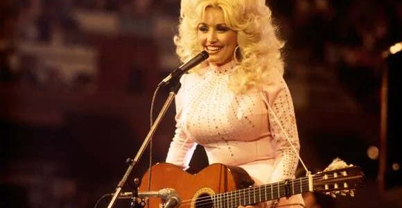 Dolly Parton’s “Gone at Last”: A Joyful Shout of Freedom