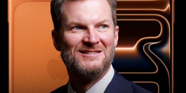 Dale Earnhardt Jr. is the first NASCAR driver approached by Tim Cook to promote the iPhone 17 and a whole lineup of Apple’s newly launched products, with a lifetime deal reportedly worth $1 billion. And Dale’s response has left the entire world stunned…