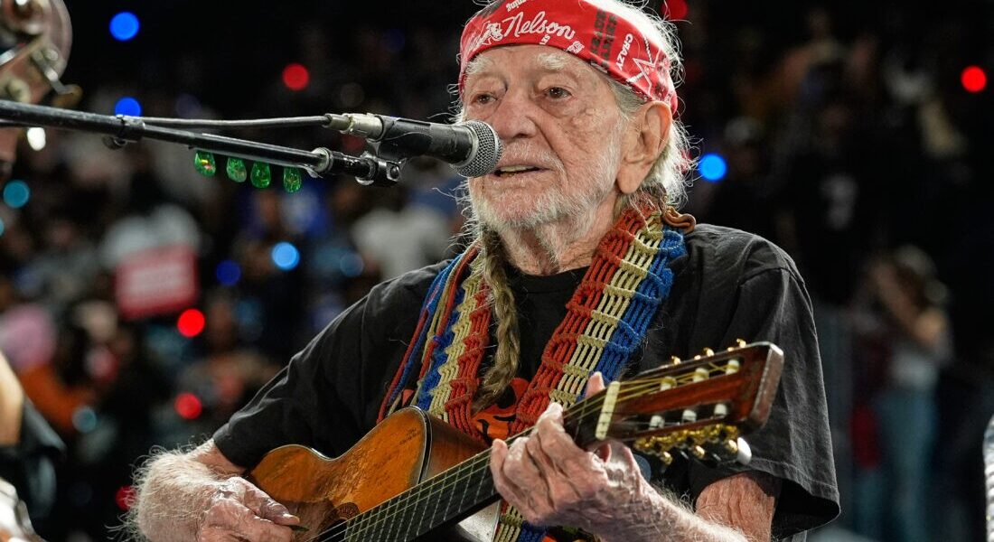 Willie Nelson’s Haunting Tribute: Trigger Speaks for Charles Kirk