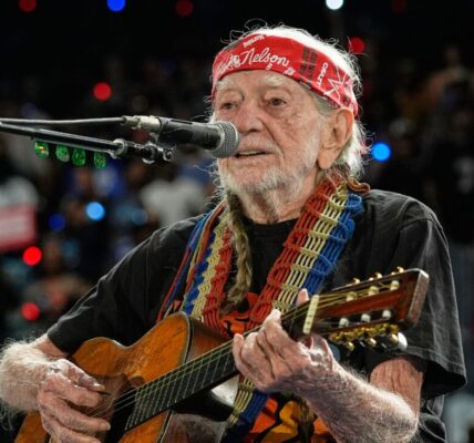 Willie Nelson’s Haunting Tribute: Trigger Speaks for Charles Kirk