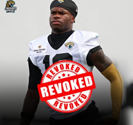 BREAKING: Jacksonville star Travis Hunter’s U.S. visas REVOKED following his shocking post-game remarks on Charlie Kirk – NFL world in absolute CHAOS and players picking sides!