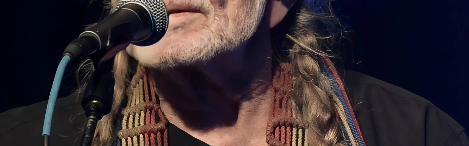 Willie Nelson’s Shocking Blast: Calls the Media ‘Public Enemy No. 1’ After Charlie Kirk’s Death