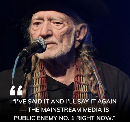 Willie Nelson’s Shocking Blast: Calls the Media ‘Public Enemy No. 1’ After Charlie Kirk’s Death
