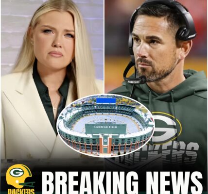 GREEN BAY QUAKE 💚💛: In the wake of Charlie Kirk’s tragic passing, his widow, Erika Kirk, appeared at Lambeau Field to deliver a tearful message of gratitude to the Green Bay Packers for their steadfast support. In a powerful and unexpected gesture, Head Coach Matt LaFleur pledged lifetime Lambeau Field memberships for Kirk’s children. The family was then escorted onto the field for an emotional pre-game tribute that left Packers fans and the entire NFL community deeply moved.